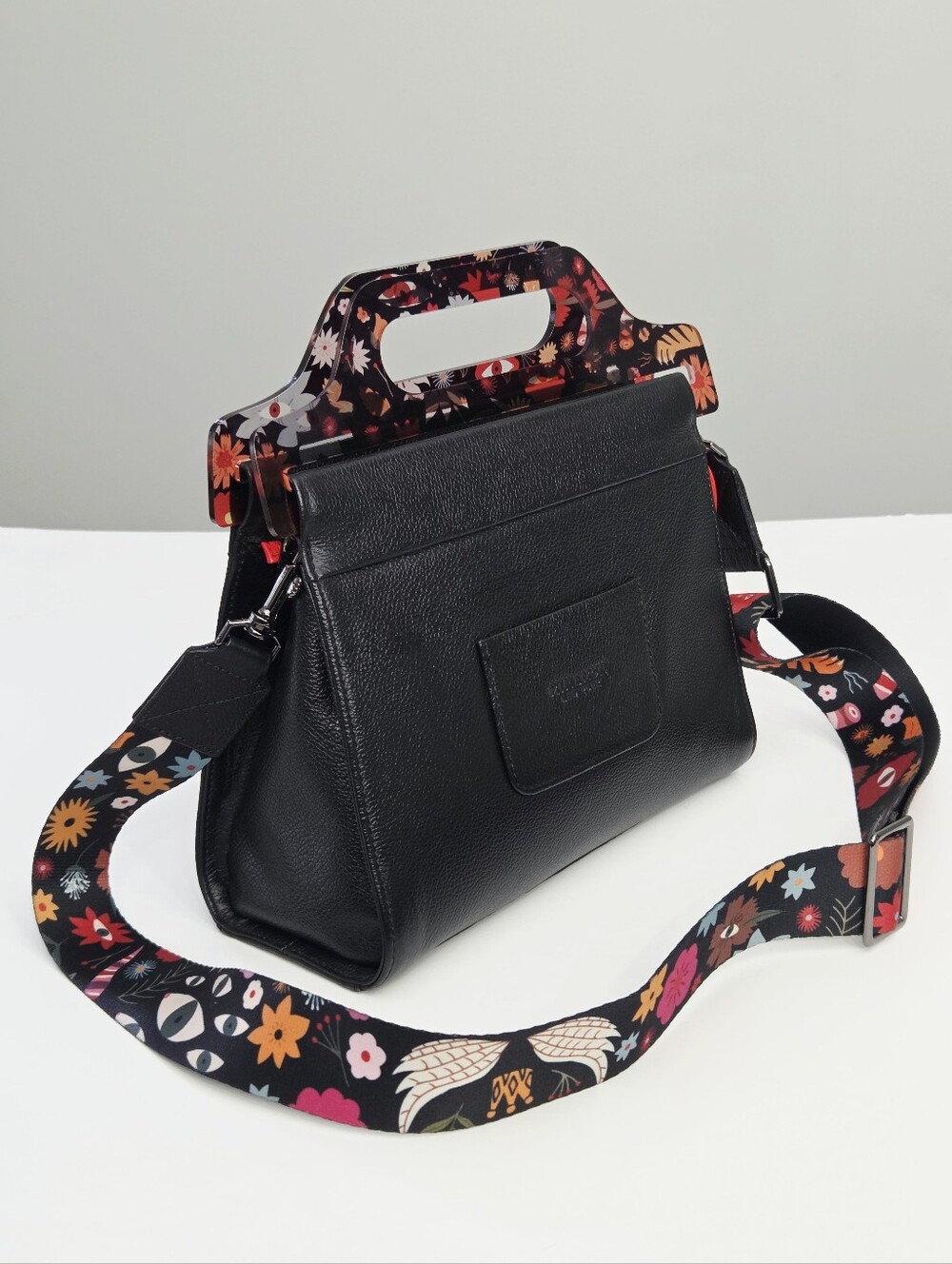 MIN & MON VALI LEATHER CROSSBODY BAG PLASTIC HANDLE - TIGER AND SNAKE PRINT - Picture 10 of 13
